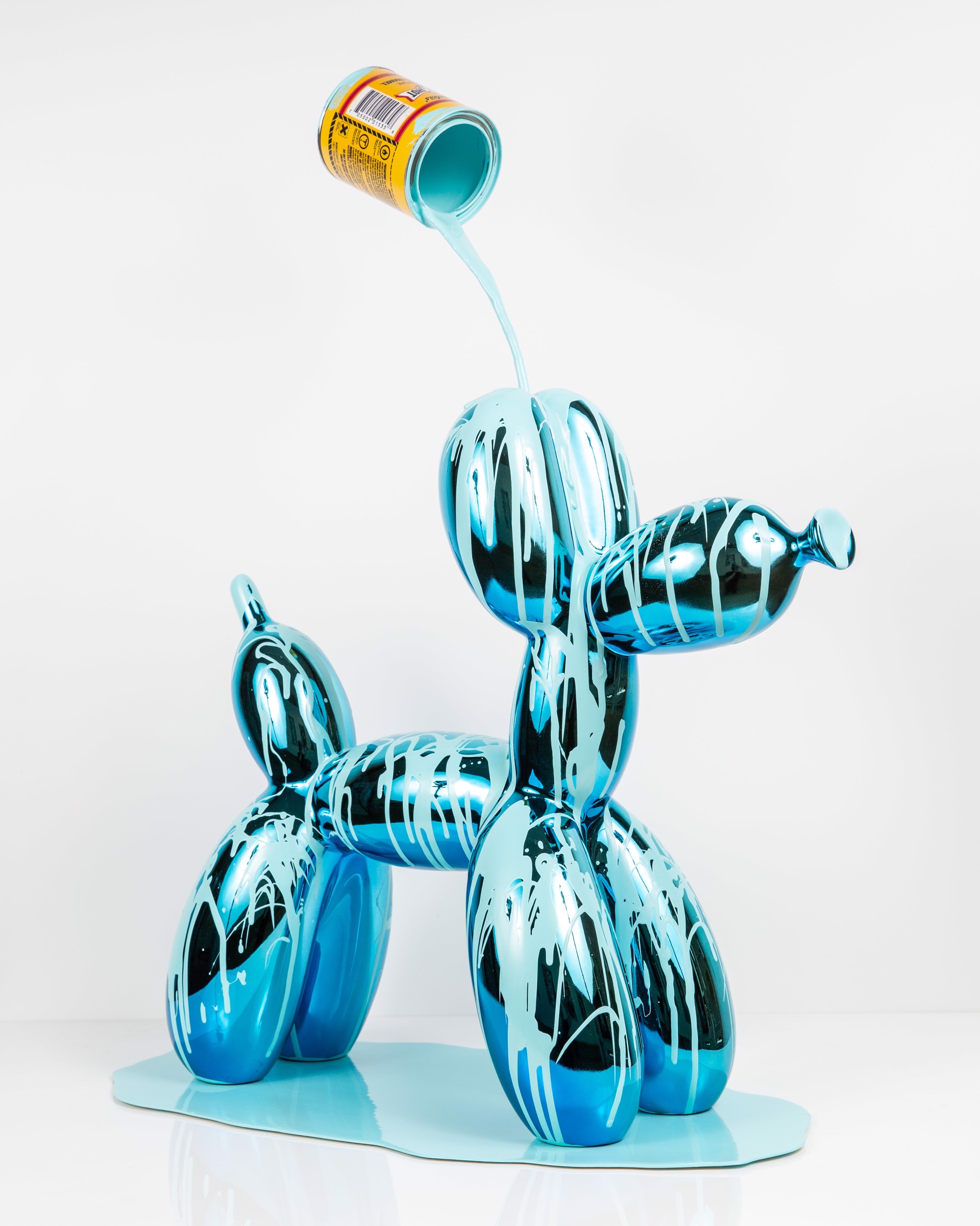 Balloon Dog - Blue by Joe Suzuki