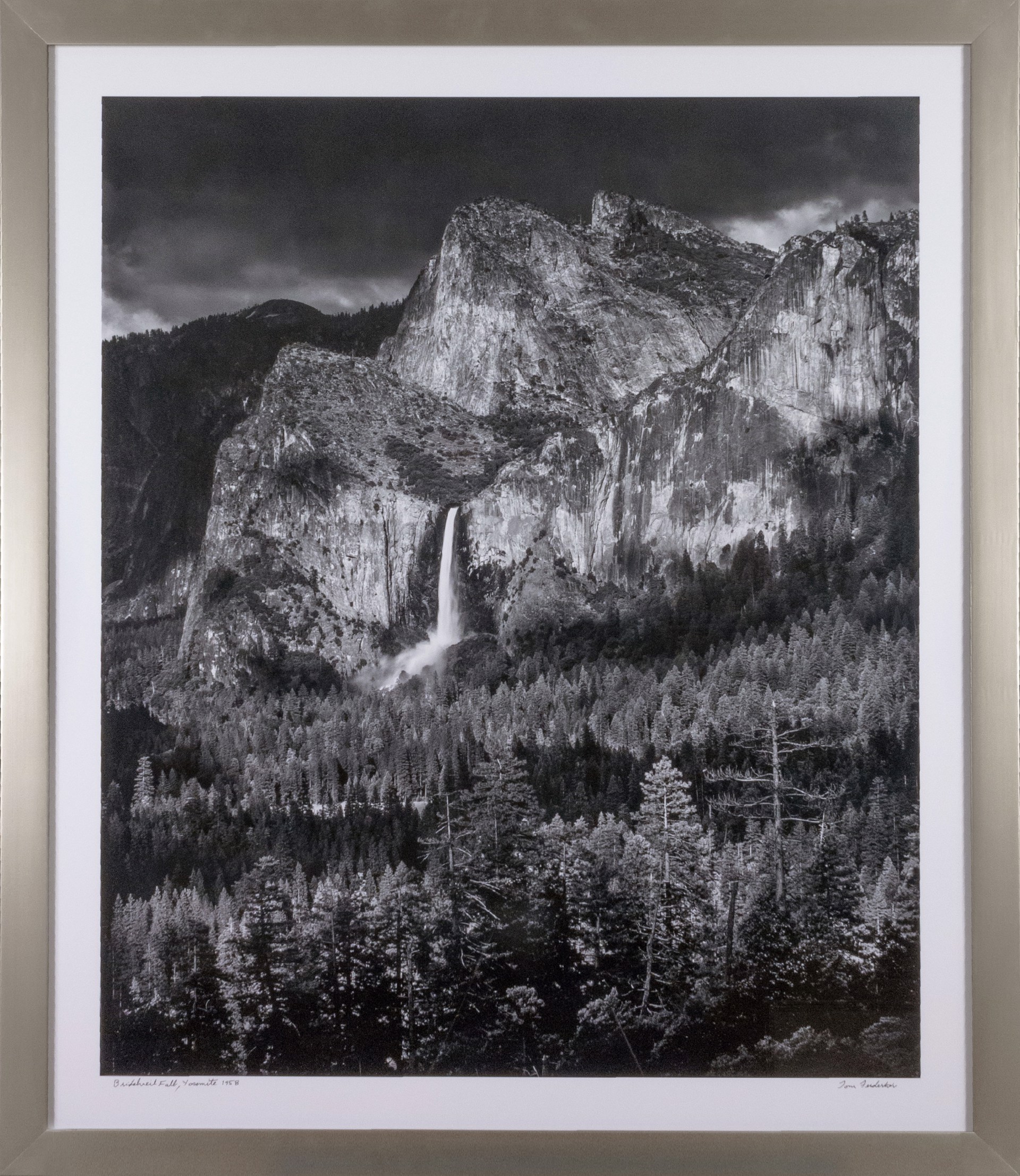 Bridalveil Fall, Yosemite by Thomas Ferderbar