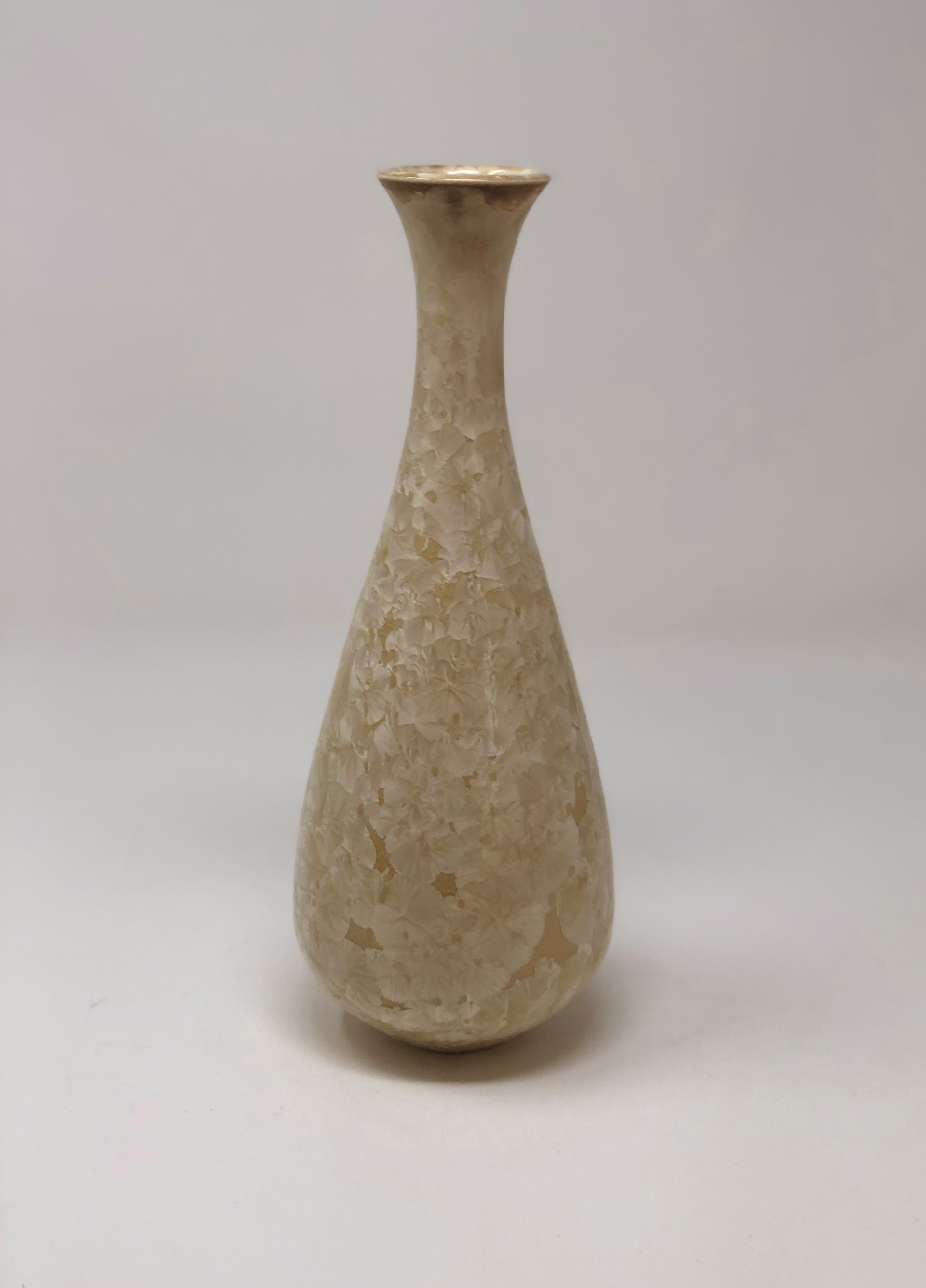 Eggshell Vase II by Jim Keffer