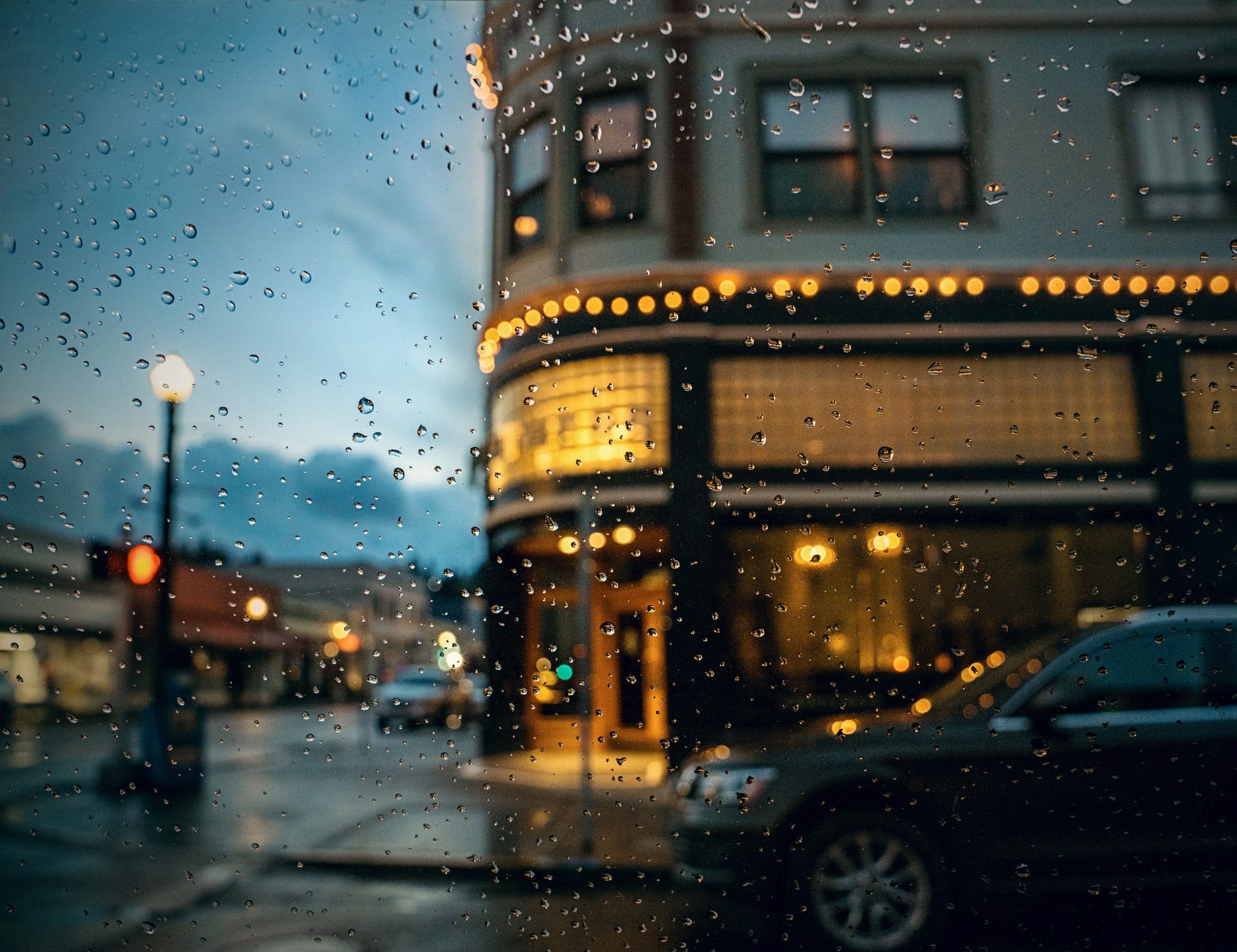 Rain in Astoria by Jody Miller