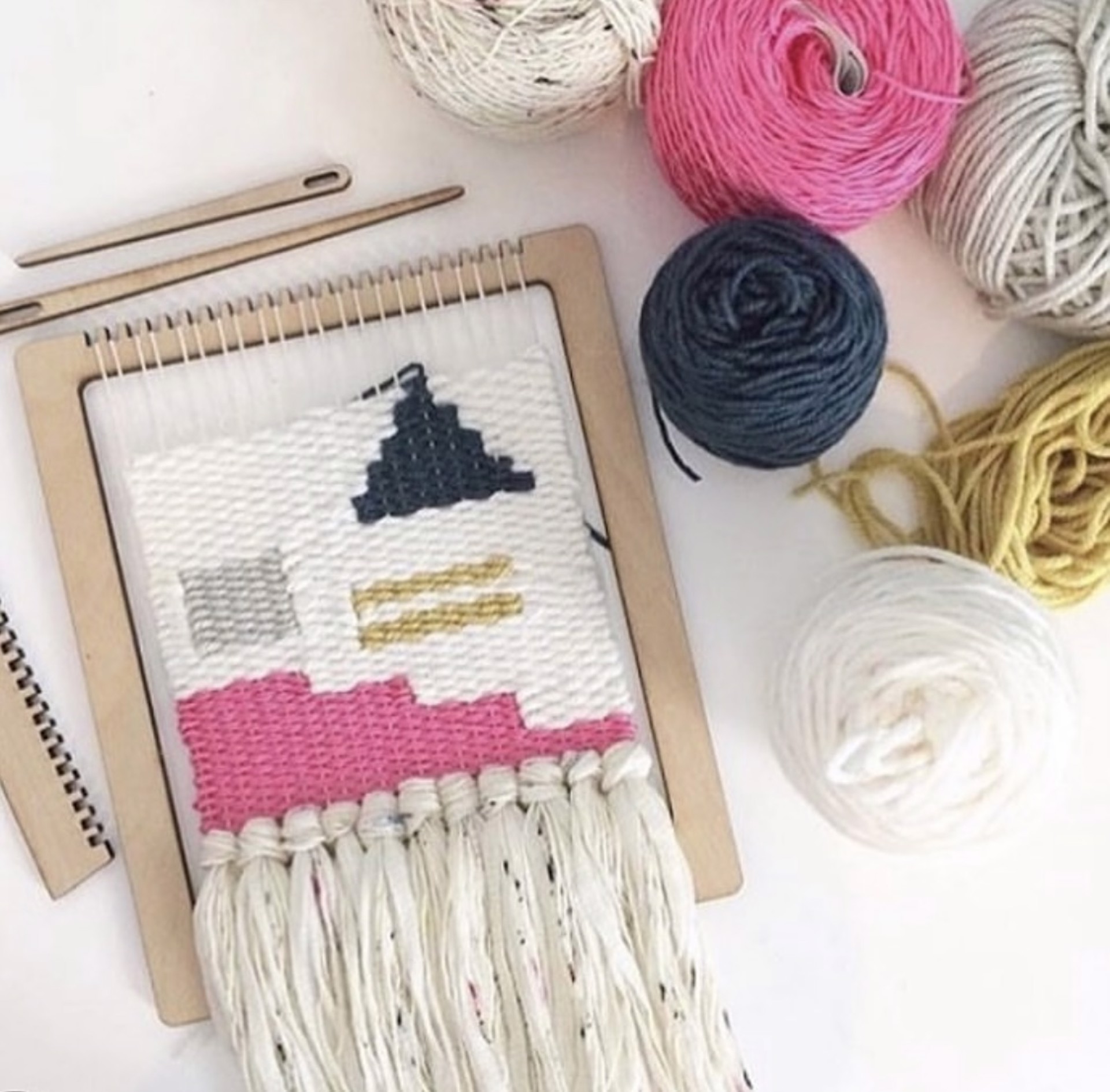 Mini Loom Weaving Kit