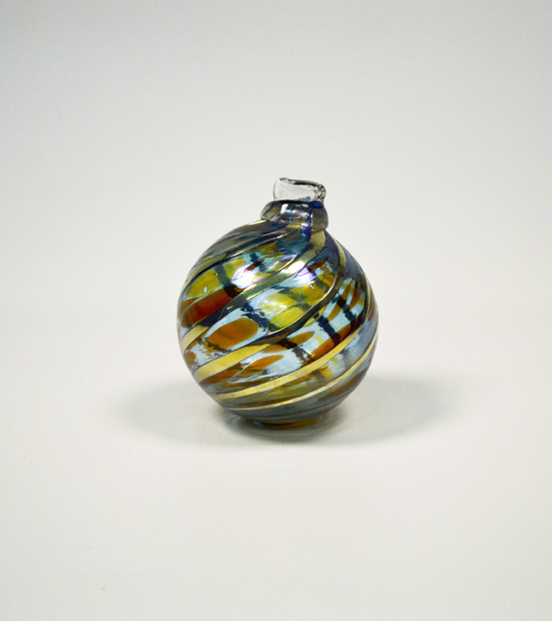 Ribbon Swirl by Lazer Glass Company