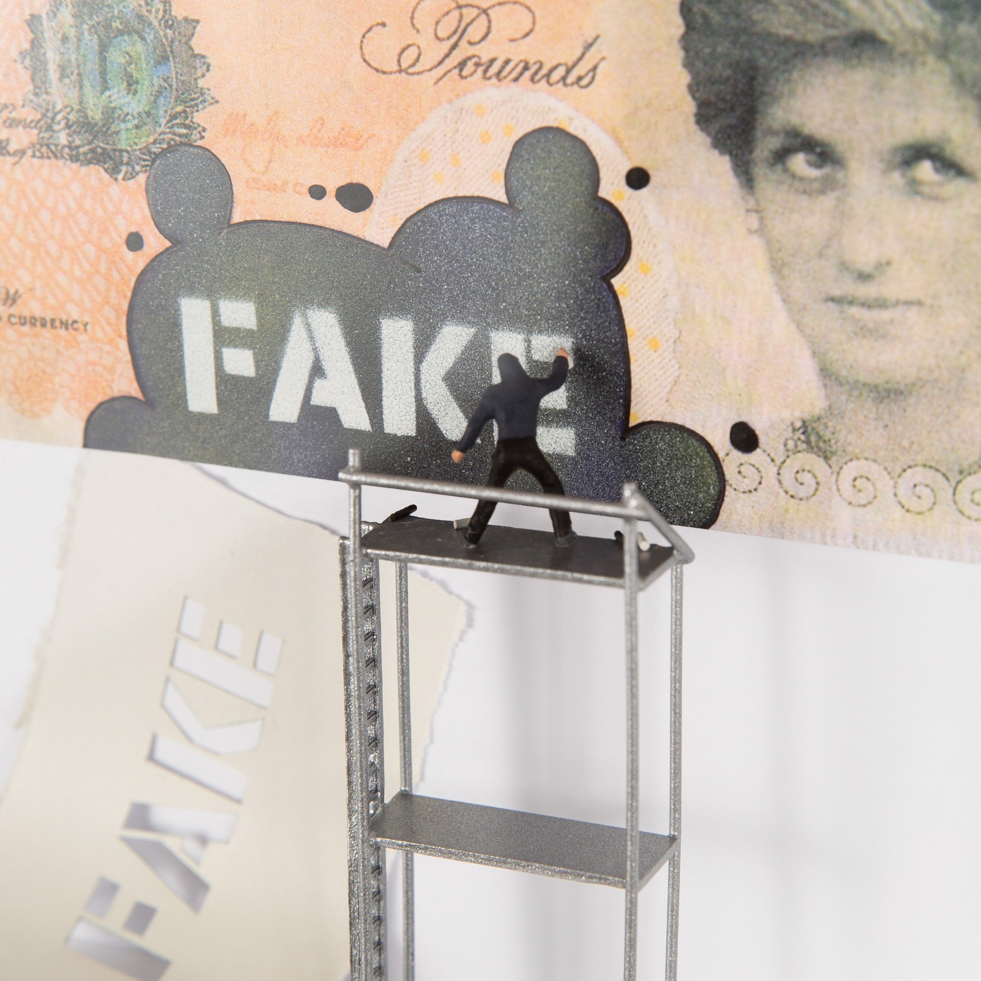 Di-Faked Tenner Multicolour, White Fake by Roy's People