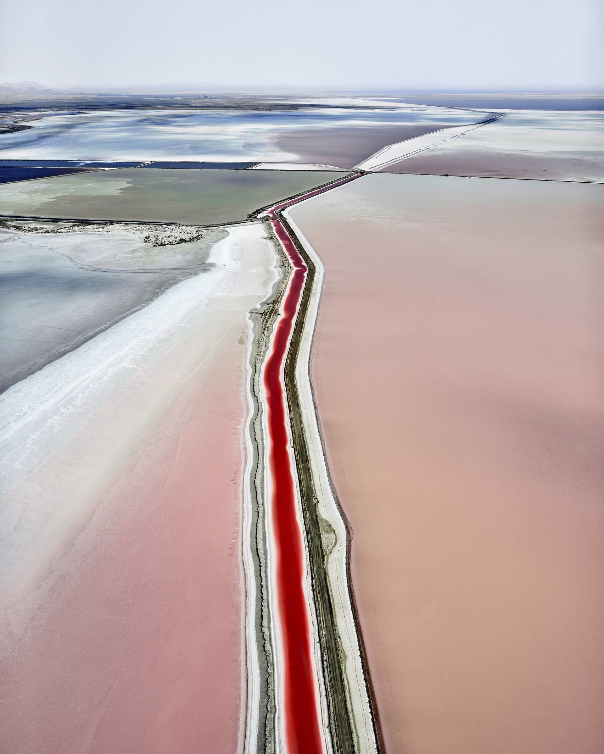 Parallax Great Salt Lake by David Burdeny