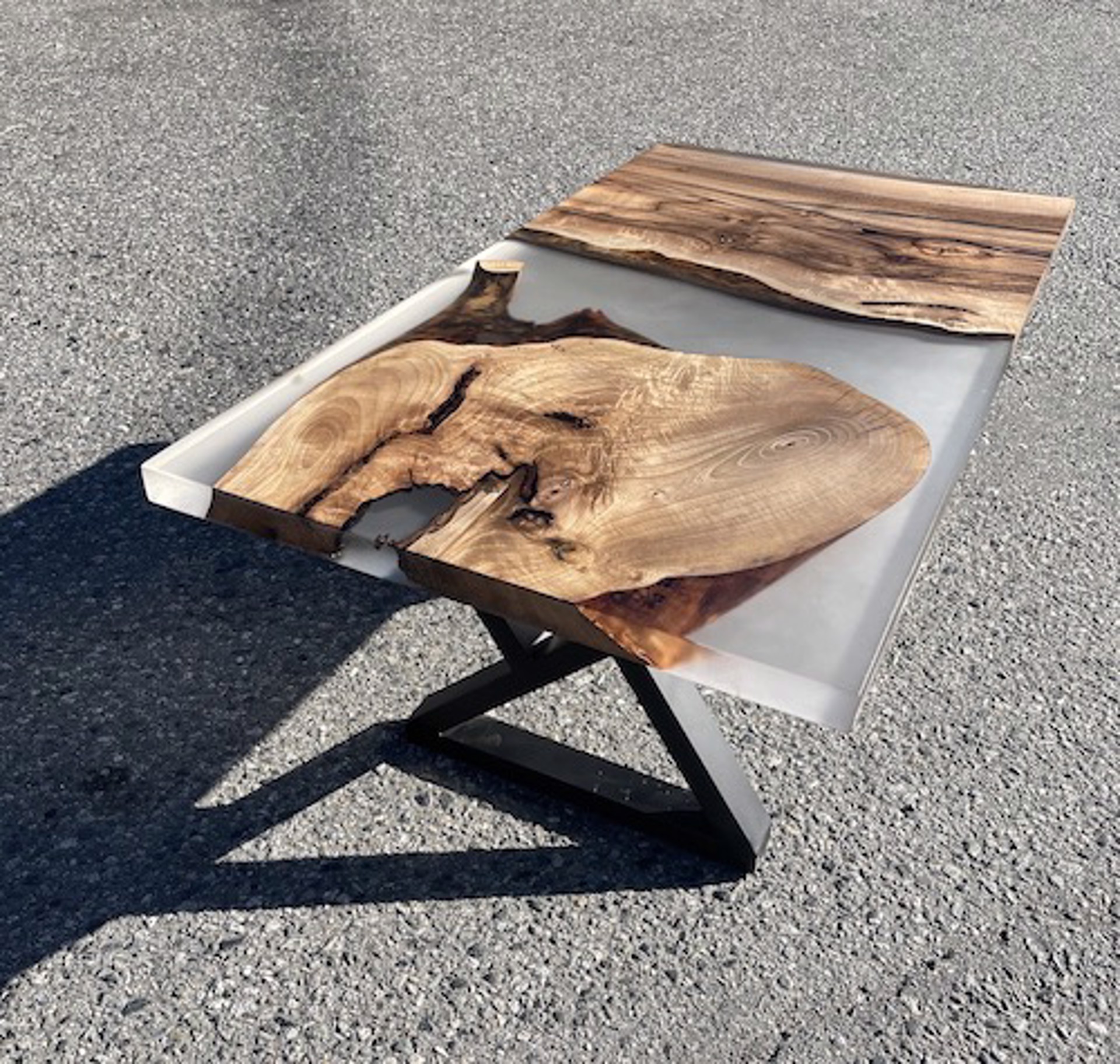 Floating English Crossing Coffee Table by Benjamin McLaughlin