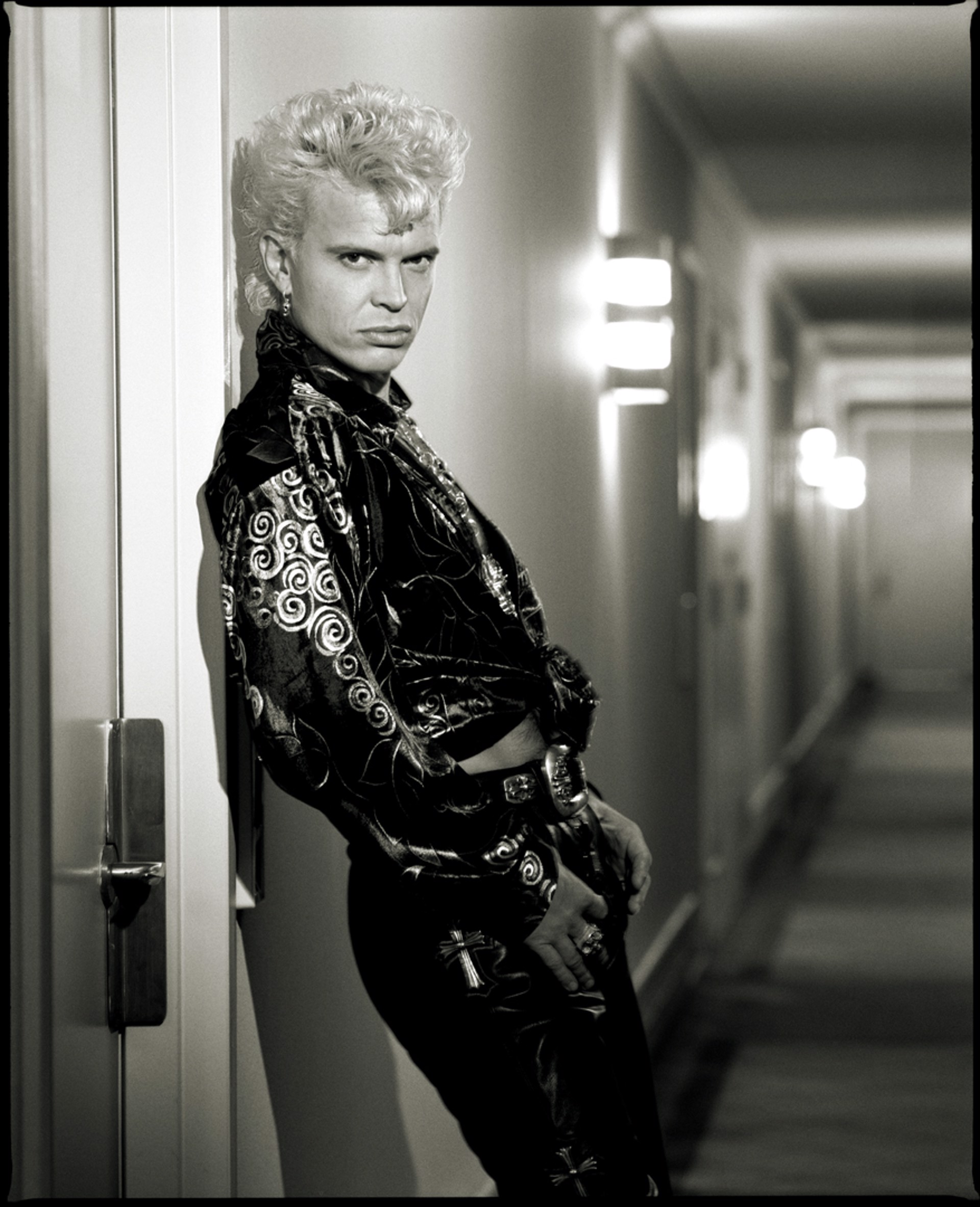 90109 Billy Idol 3 BW by Timothy White