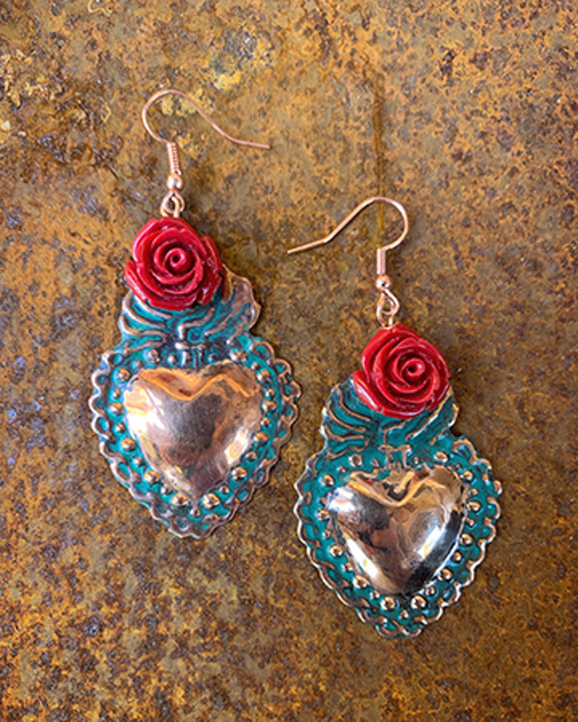 K680 Copper Hearts with Red Roses by Kelly Ormsby
