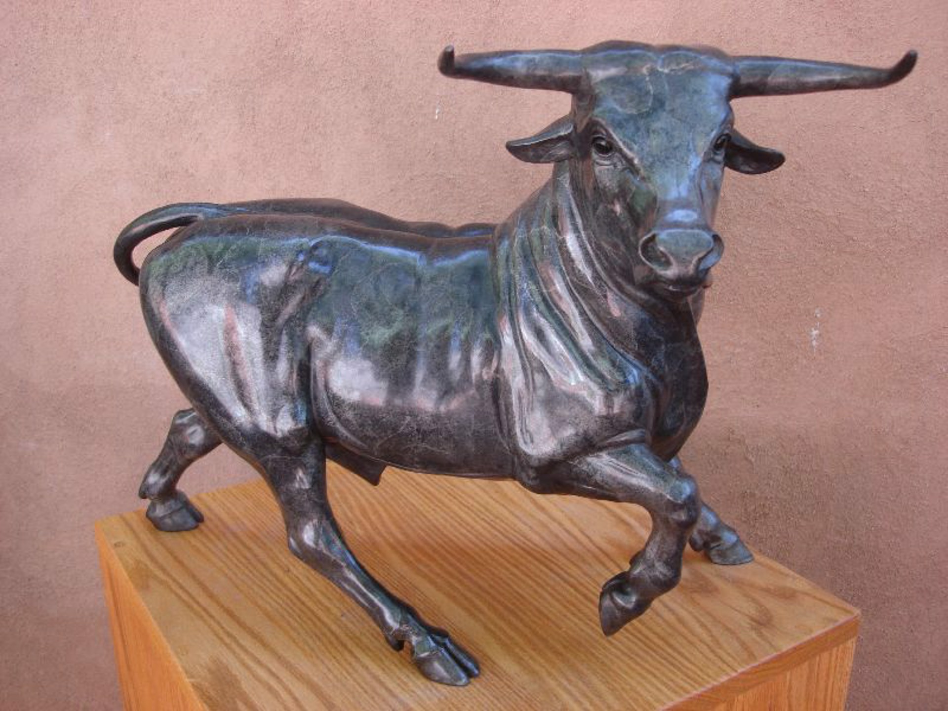 Bull II by Robert A. Larum (sculptor)