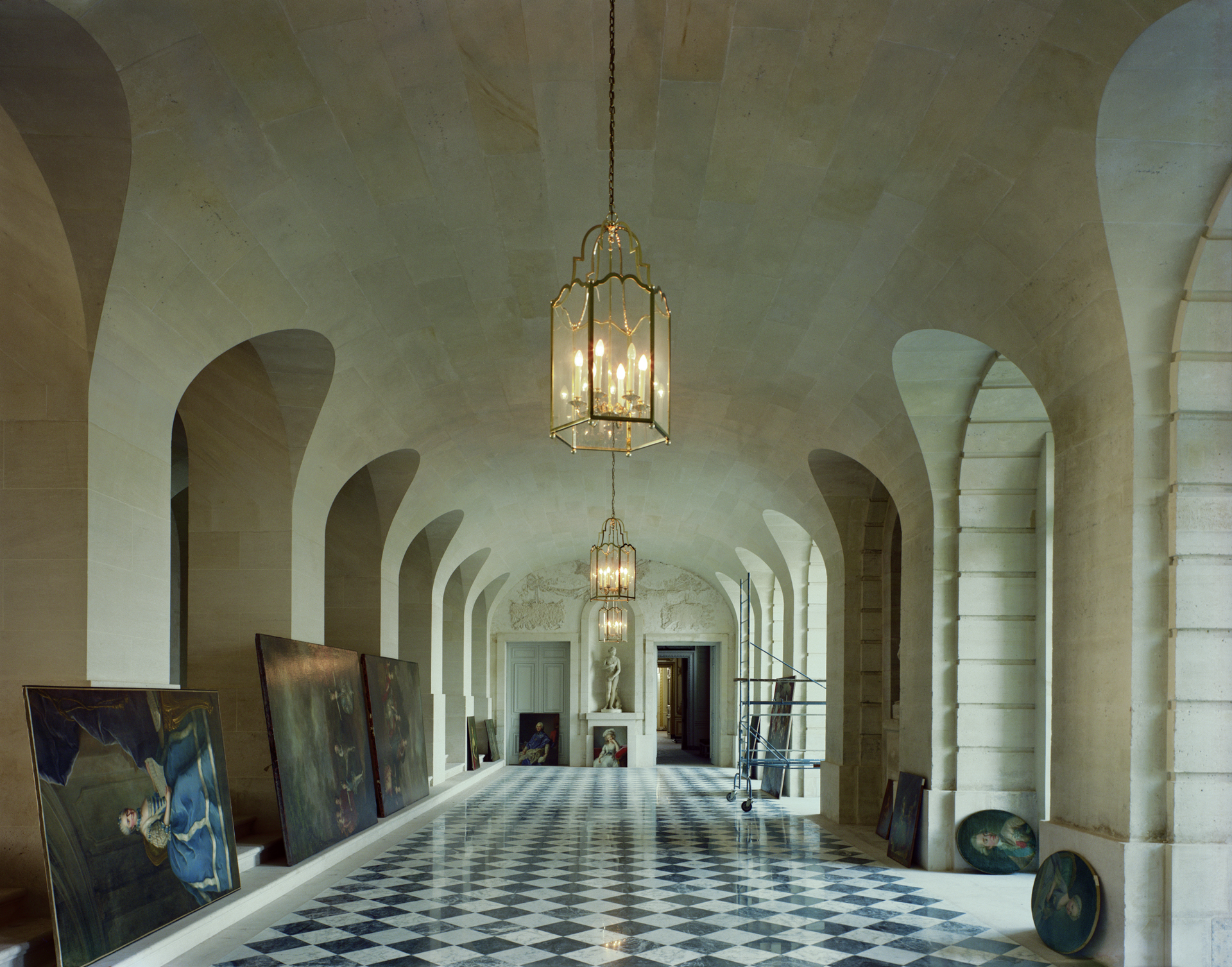 Galerie Basse, Versailles\3/10 by Robert Polidori