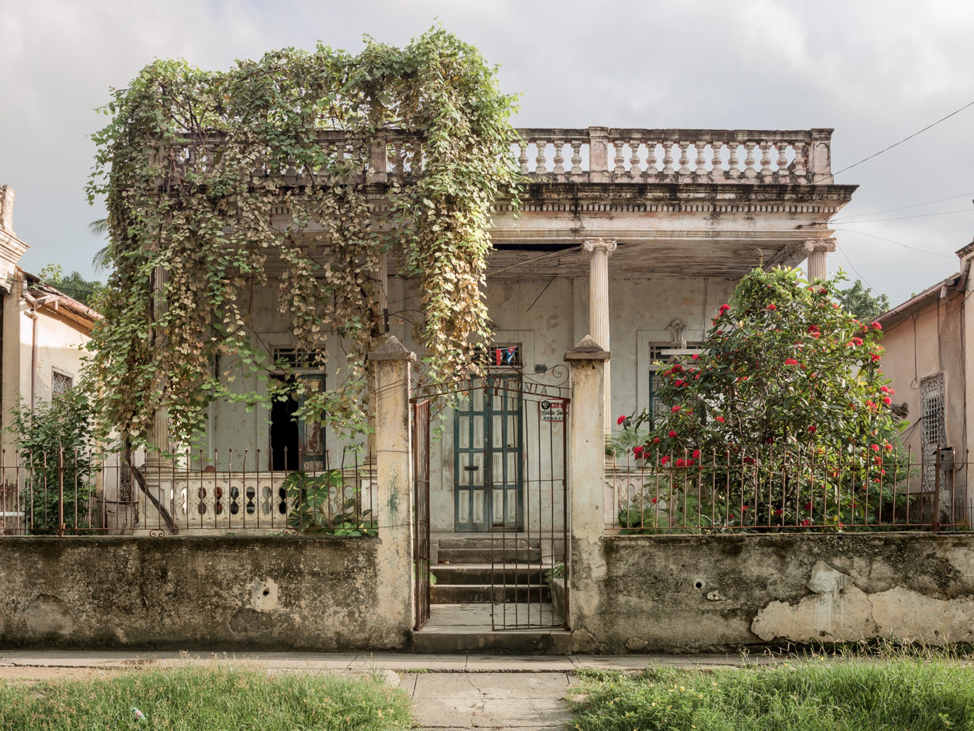 Villa Antonia, Santiago de Cuba by Richard Sexton
