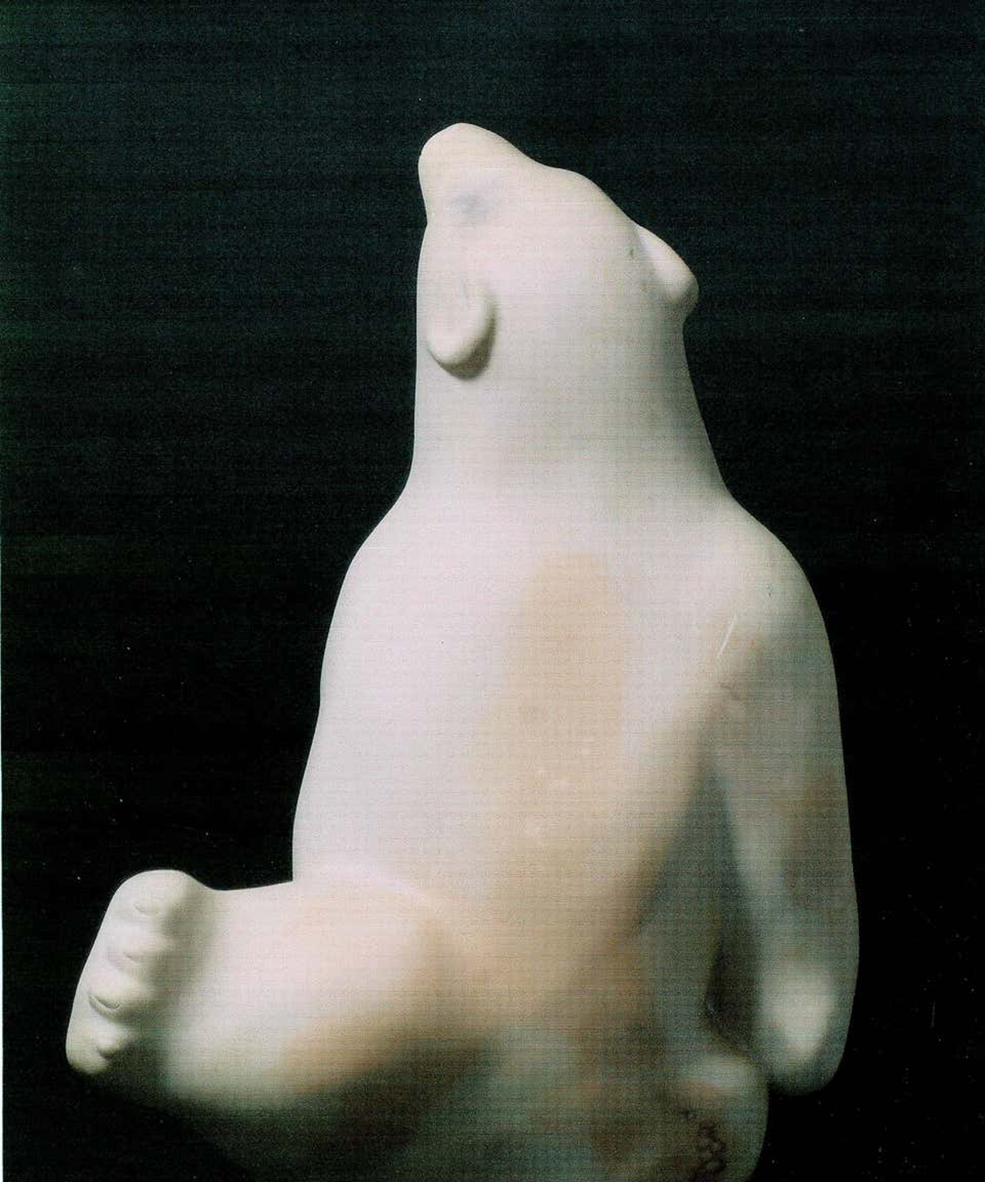 Polar Bear by Lukta Kiakshuk (Qiatsuk)