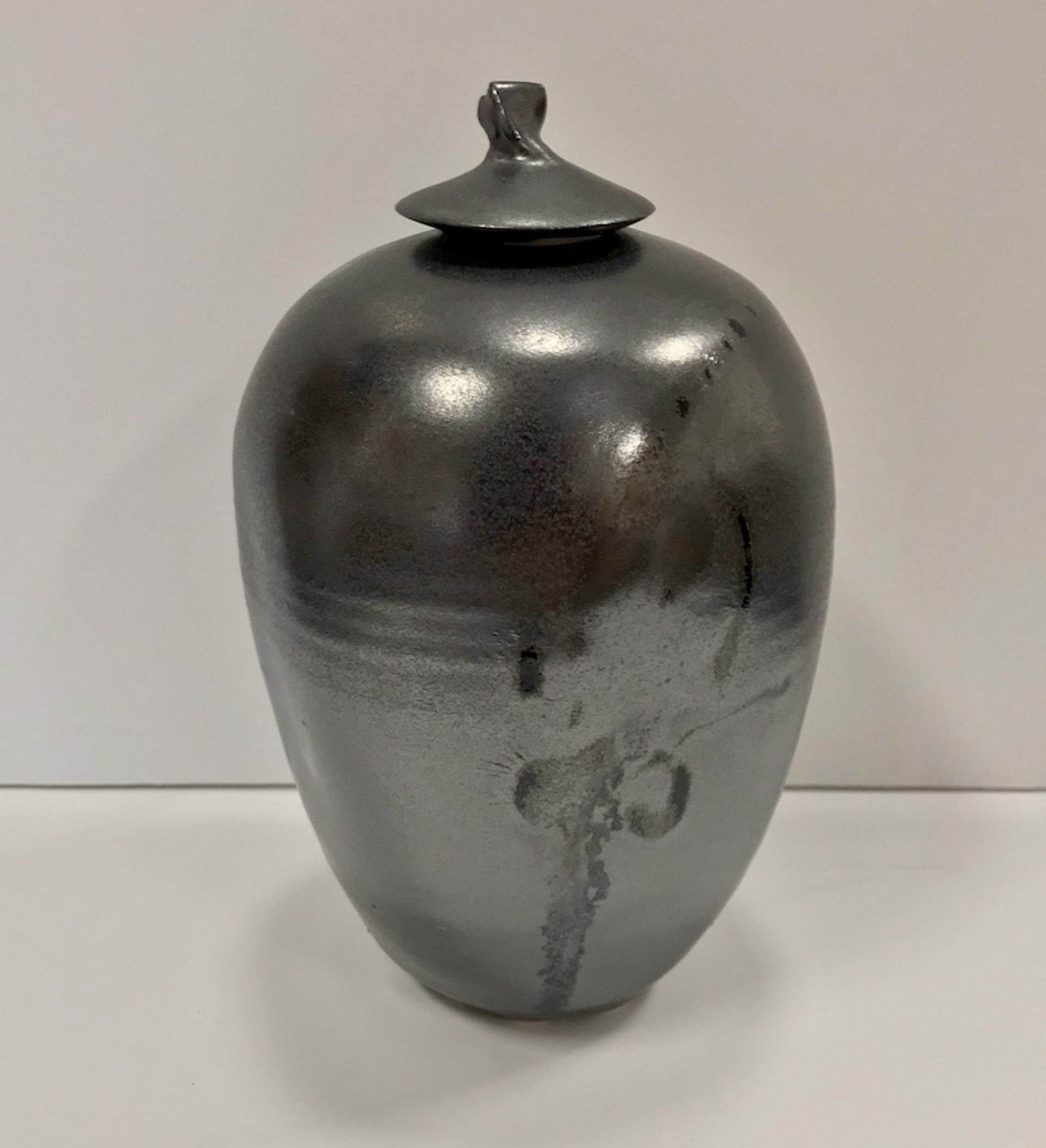 Black Kuan Jar by Kayo O'Young