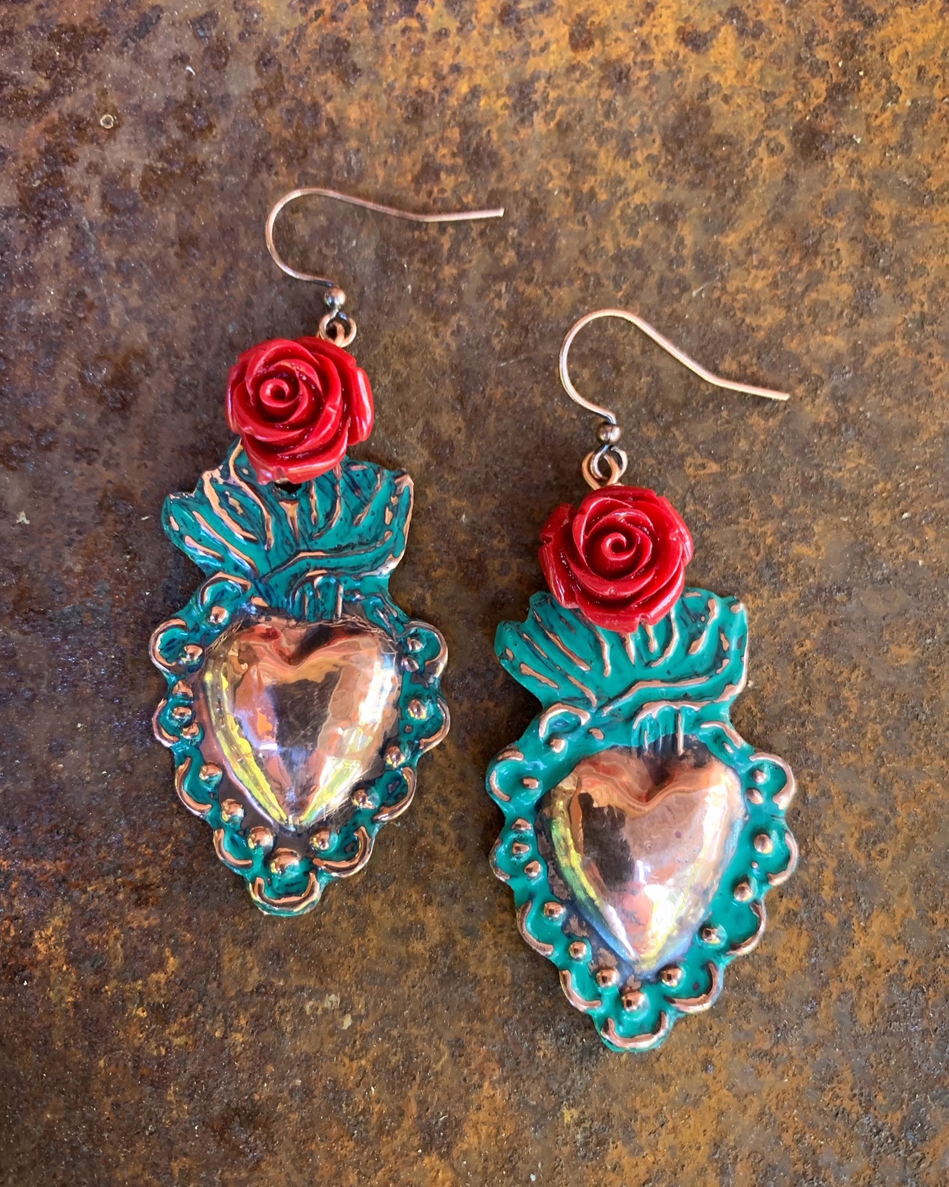 K854 Sacred Heart Earrings with Red Roses by Kelly Ormsby