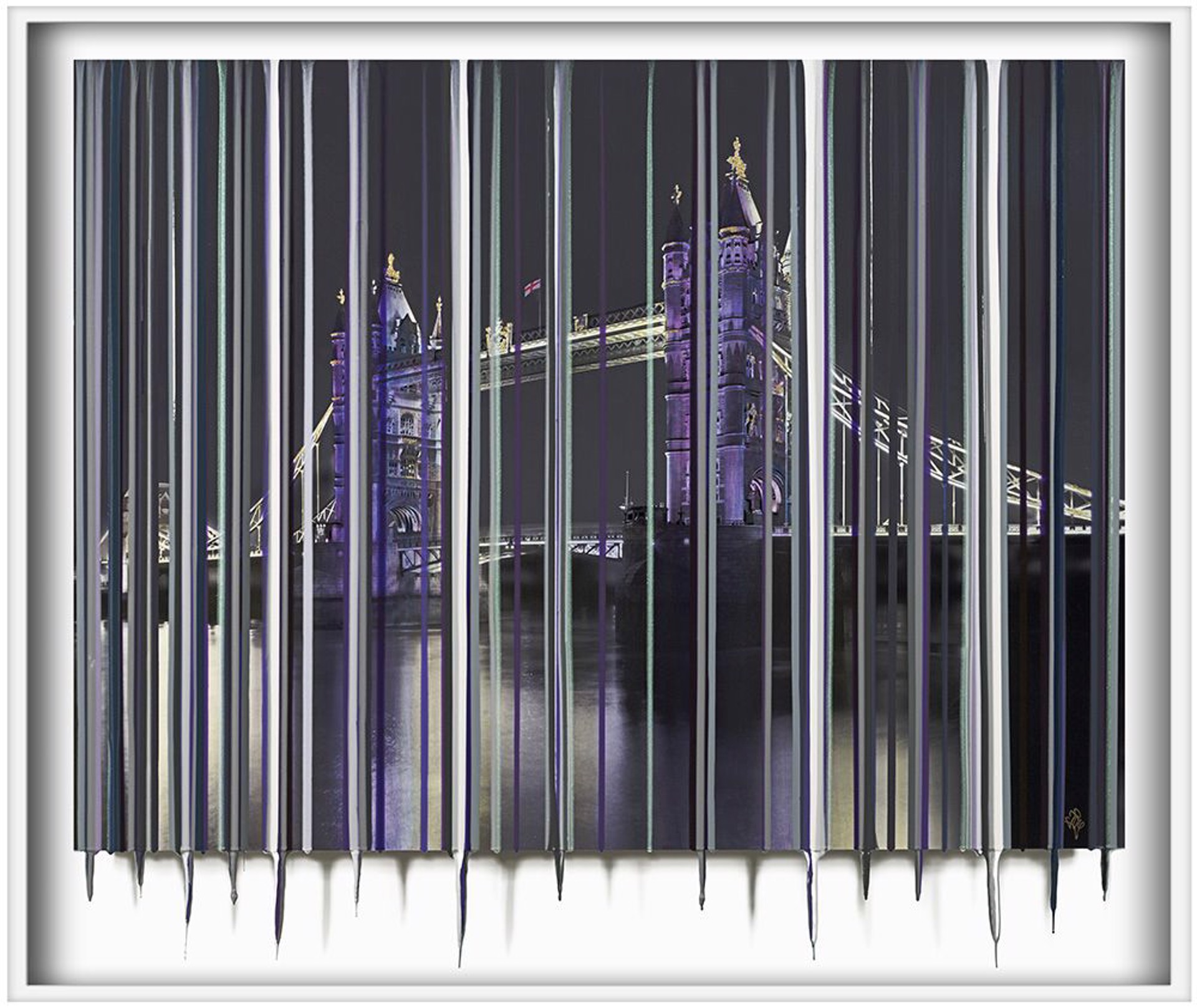 London Bridge II by Srinjoy, Icon Glamour