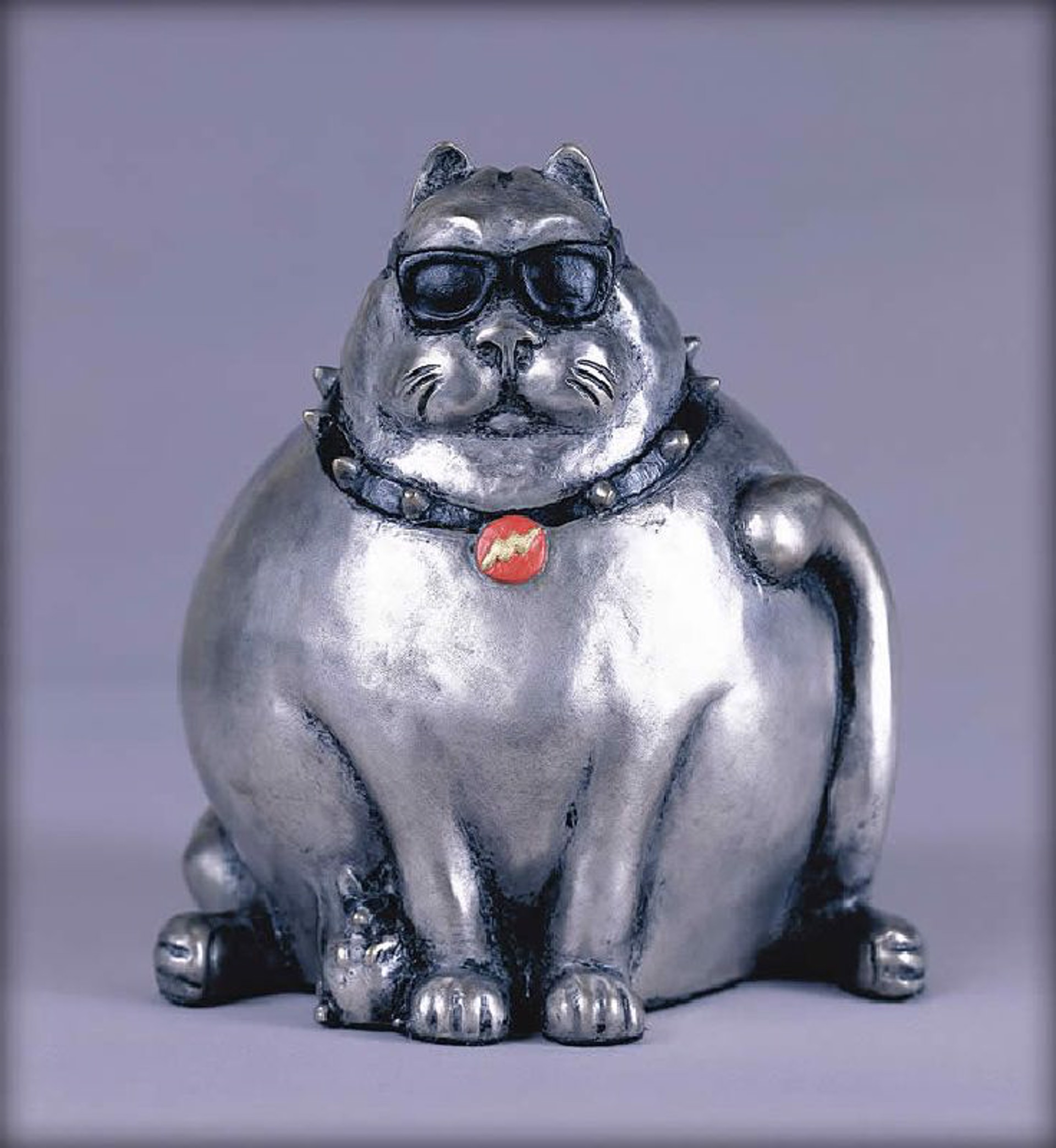 Cool Cat by Gary Lee Price (sculptor)