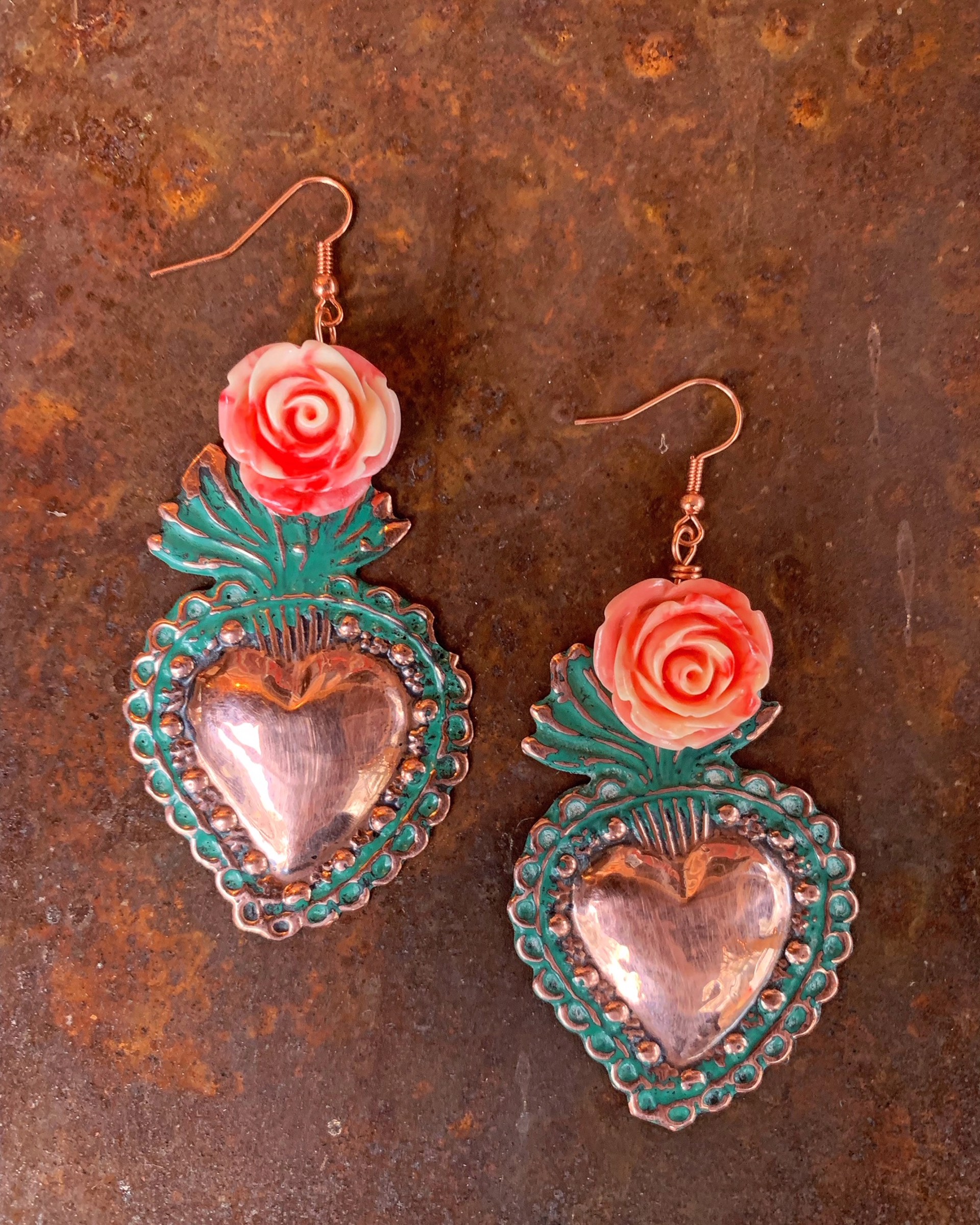 K784 Sacred Heart Earrings with Pink Roses by Kelly Ormsby