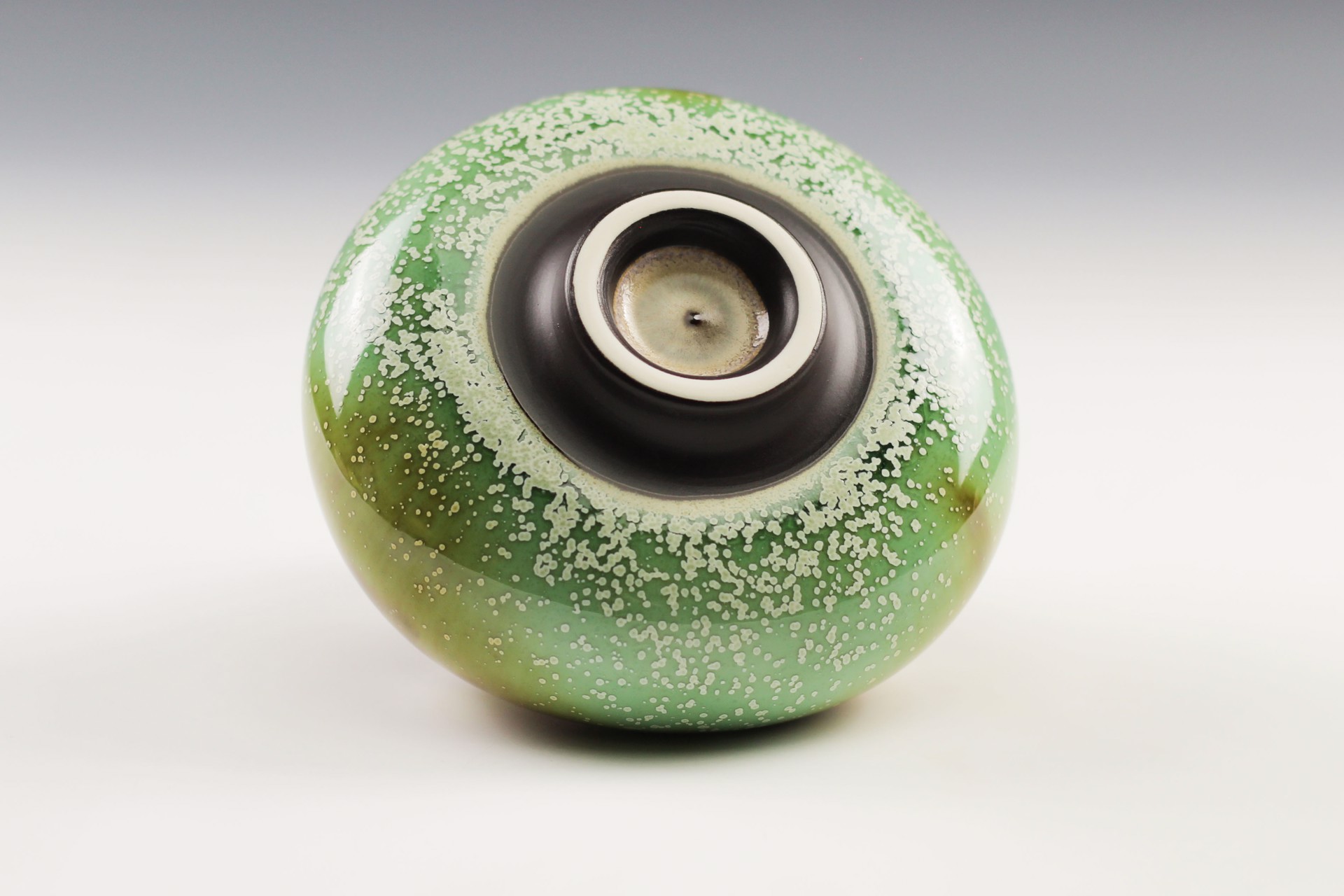 Tea Bowl by Charlie Olson