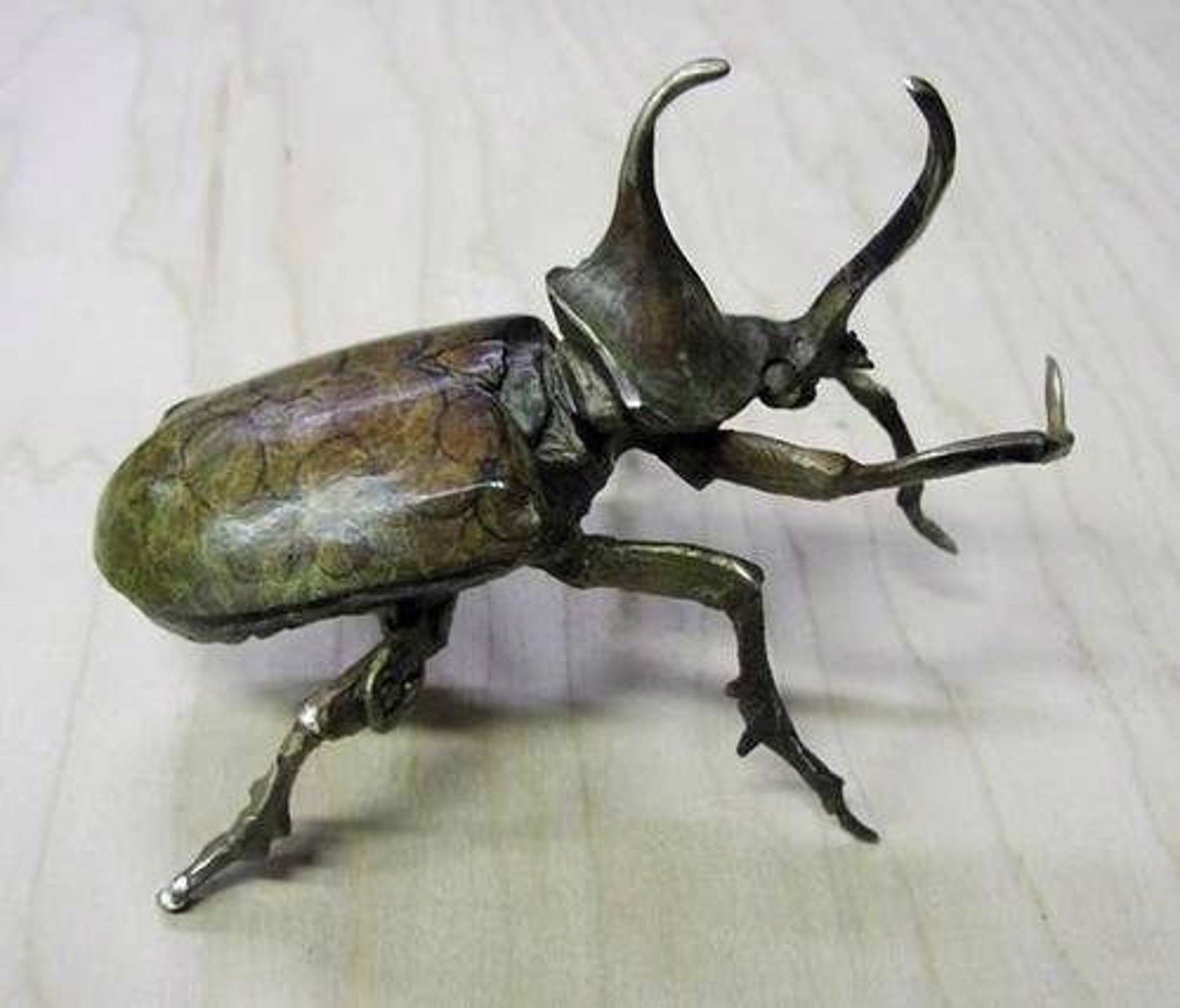 Beetle B by Dan Chen