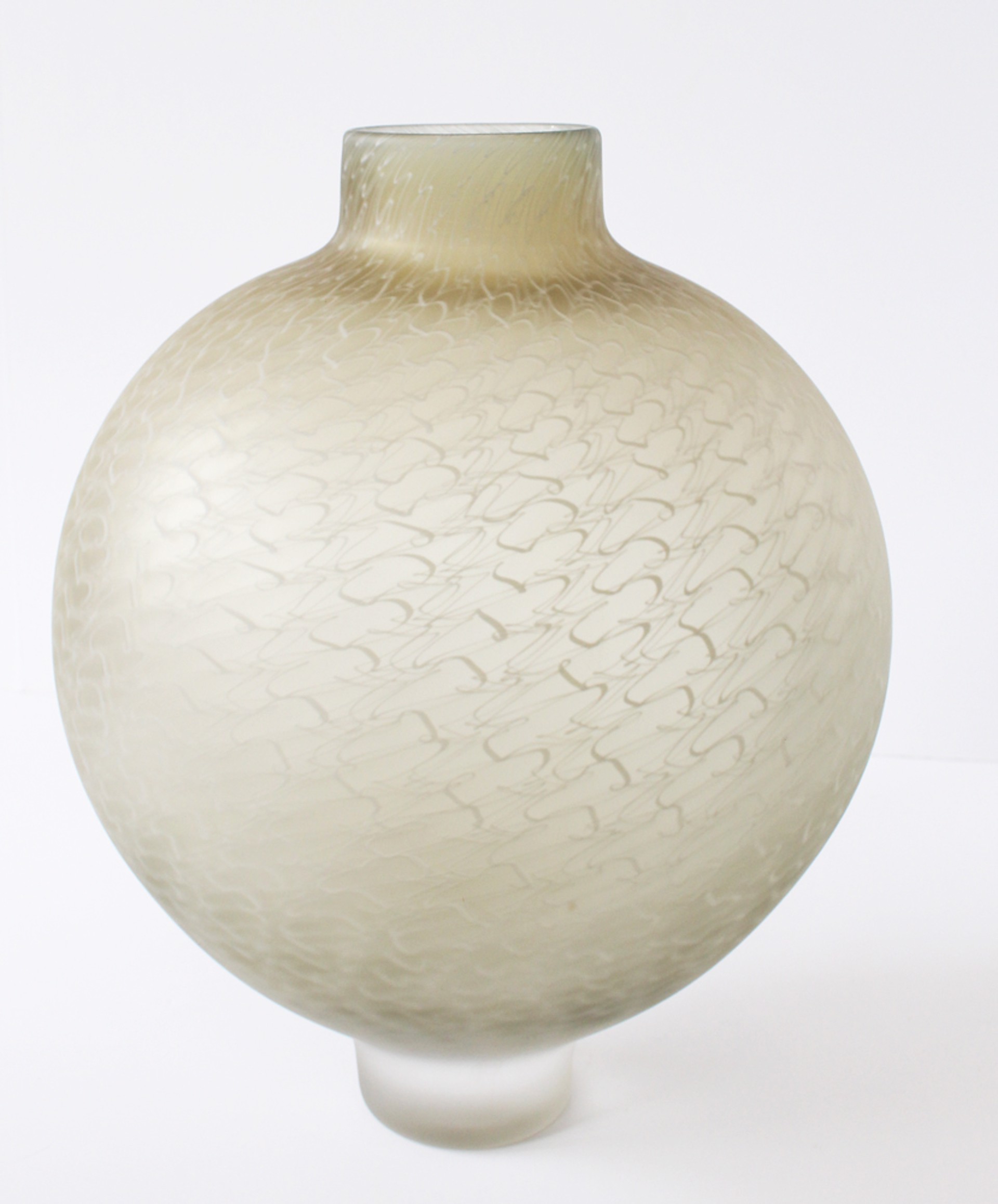 Tan Merletto Vase by John Geci