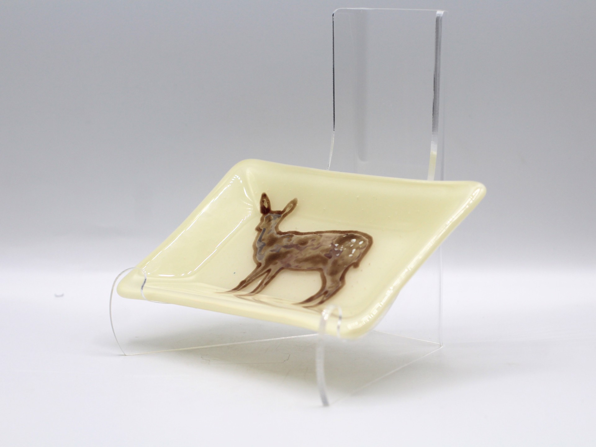 Doe Dish by Lois Keister