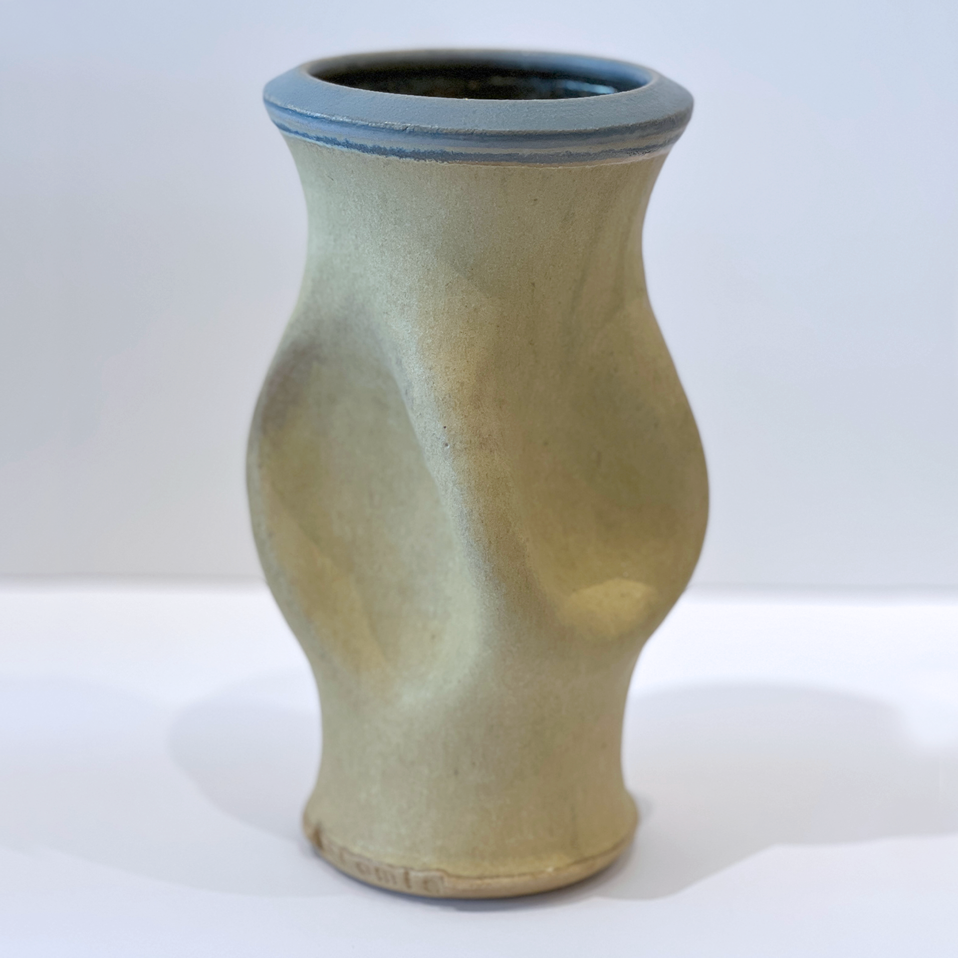 Vase 19 by David LaLomia