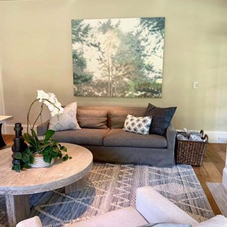 Artist: Elaine Coombs; Designer: Lindsy Martin Designs Artist: Elaine Coombs; Designer: Lindsy Martin Designs