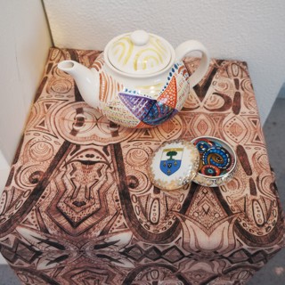 Custom fabric and painted dish ware, installation demo