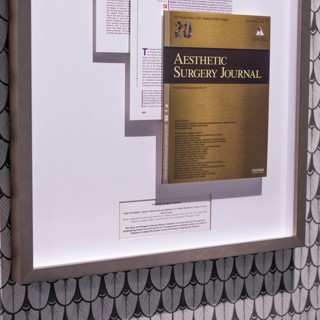 Bengtson Center for Aesthetics & Plastic Surgery, Designer: Kathryn Chaplow Interior Design Bengtson Center for Aesthetics & Plastic Surgery, Designer: Kathryn Chaplow Interior Design