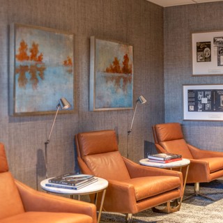 Bengtson Center for Aesthetics & Plastic Surgery, Designer: Kathryn Chaplow Interior Design Bengtson Center for Aesthetics & Plastic Surgery, Designer: Kathryn Chaplow Interior Design