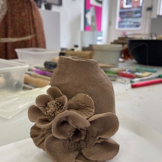 As part of London Craft Week 2024, we hosted a series of free workshops by ceramicist Hanna Salomonsson and weaver Ali Holloway to allow the public a behind the scenes glimpse into how handcrafted objects are made. Hanna guided a group of beginner ceramicists through the use of a variety of techniques and tools to make their own vessels inspired by flower petals. Pieces were then glazed and fired at her studio, with each participant able to take away their very own piece of ceramic art. Ali led participants through her intricate sustainable weaving process, using as a starting point a range of naturally dyed yarns whose colours come from the natural hues of vegetable skins and plant dyes. From trying their hand at her tabletop loom to weaving their own swatch to take home, the group discovered the magic of weaving from natural materials. As part of London Craft Week 2024, we hosted a series of free workshops by ceramicist Hanna Salomonsson and weaver Ali Holloway to allow the public a behind the scenes glimpse into how handcrafted objects are made. Hanna guided a group of beginner ceramicists through the use of a variety of techniques and tools to make their own vessels inspired by flower petals. Pieces were then glazed and fired at her studio, with each participant able to take away their very own piece of ceramic art. Ali led participants through her intricate sustainable weaving process, using as a starting point a range of naturally dyed yarns whose colours come from the natural hues of vegetable skins and plant dyes. From trying their hand at her tabletop loom to weaving their own swatch to take home, the group discovered the magic of weaving from natural materials.