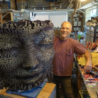 Gil Bruvel Gil Bruvel