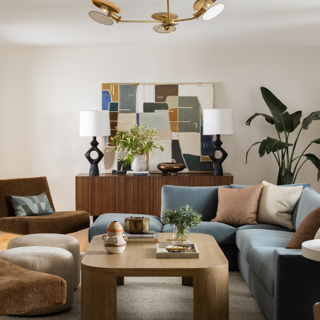 This abstract painting by Sarah Ella Cole complements the room’s modern decor and color palette while adding visual interest and depth to the space. Design: Tara Felice Interiors, Photo: Native Photography This abstract painting by Sarah Ella Cole complements the room’s modern decor and color palette while adding visual interest and depth to the space. Design: Tara Felice Interiors, Photo: Native Photography