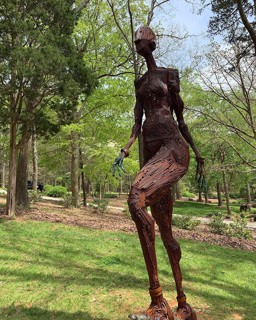 Sculpture Commission | The Haen Gallery Sculpture Commission | The Haen Gallery