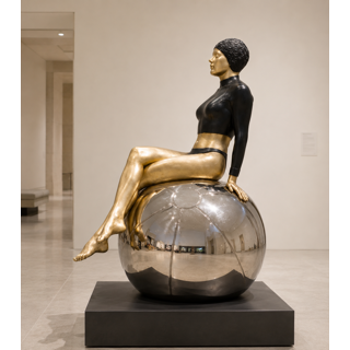 Carole Feuerman Monumental Sculptures | Melissa Morgan Fine Art
