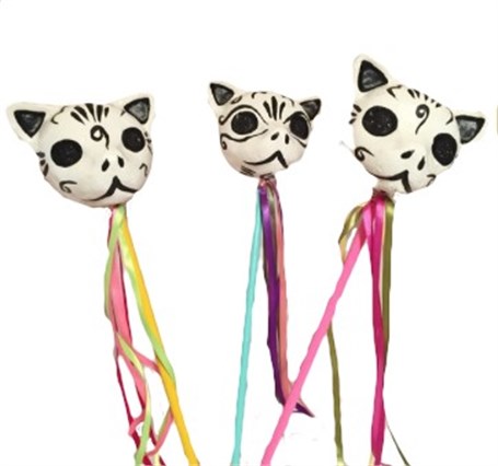 Kitty Muerte Maraca