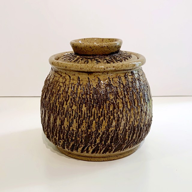 Richard Winslow | Tan Jar with Lid | Ceramic | 6" X 5.75" | Sold